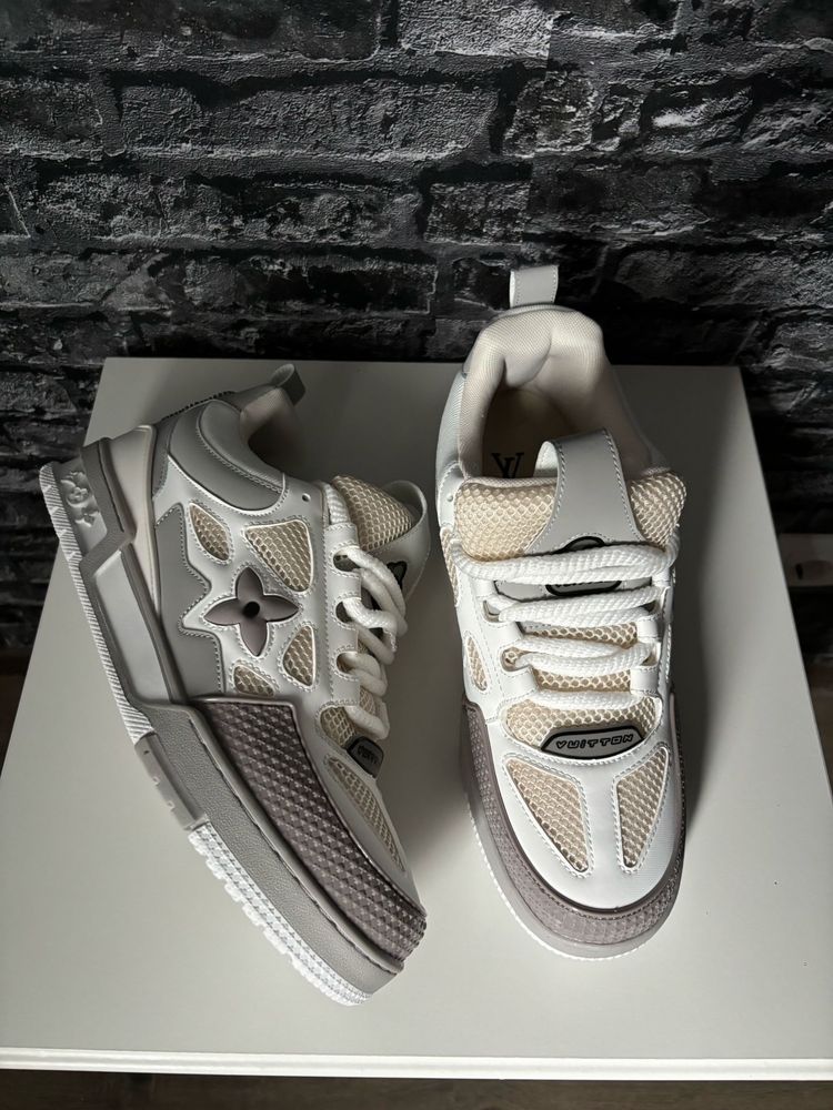 Louis Vuitton Skate Grey