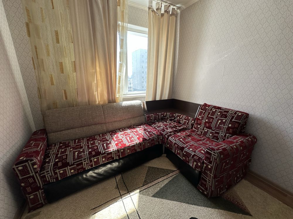 Диван в гостинную
