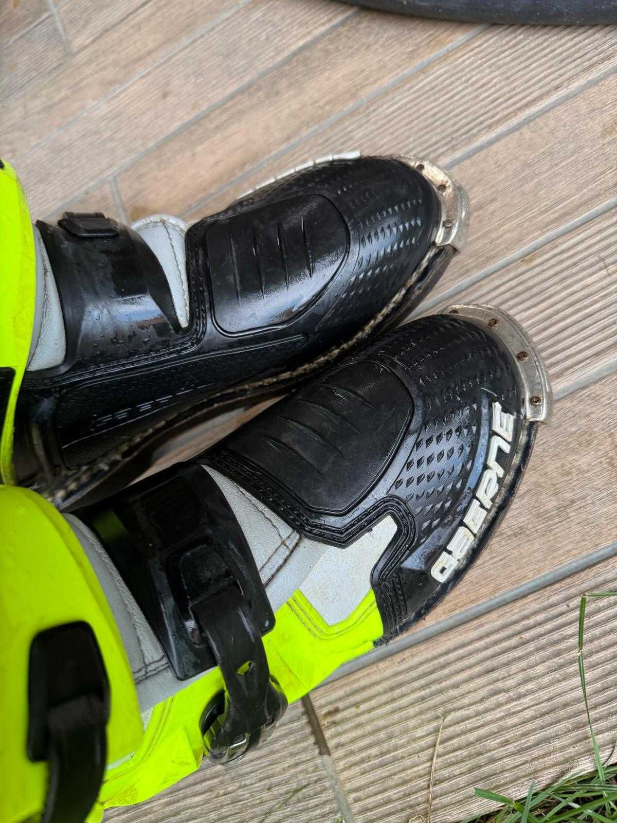 Cizme ENDURO Gaerne, masura 43, aproape noi