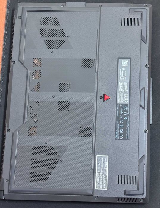 Laptop Gaming ASUS TUF F15