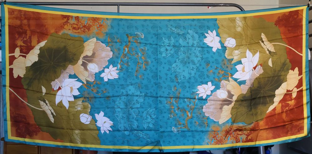 Копринени шалове от Виетнам