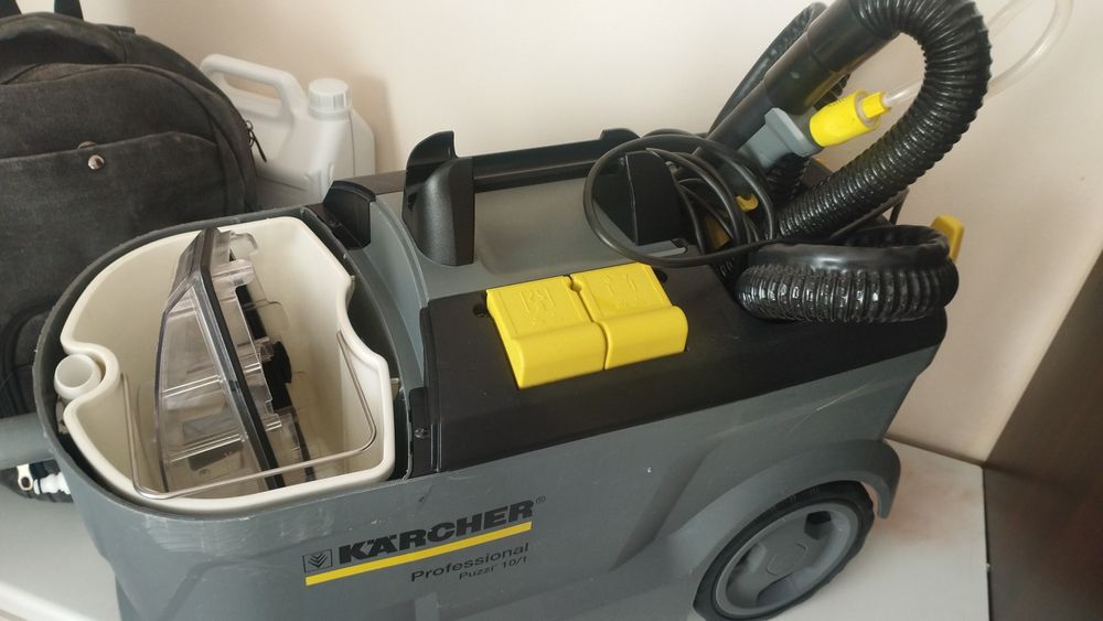 Пылесос Кёрхер продам срочно