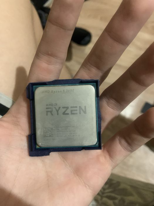 продам процессор ryzen 5 2600