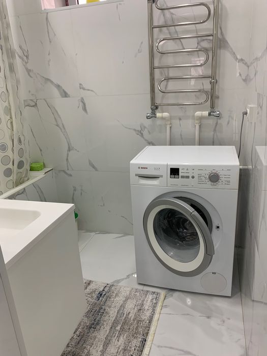 Продам стиральную машину BOSCH