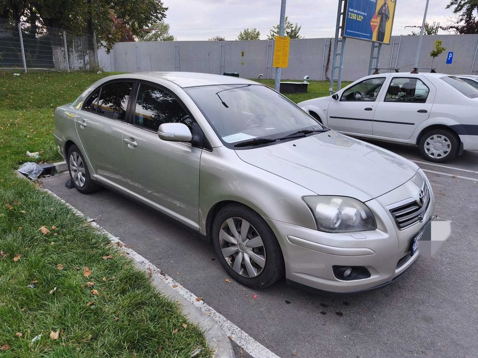 Vând Toyota Avensis 2007