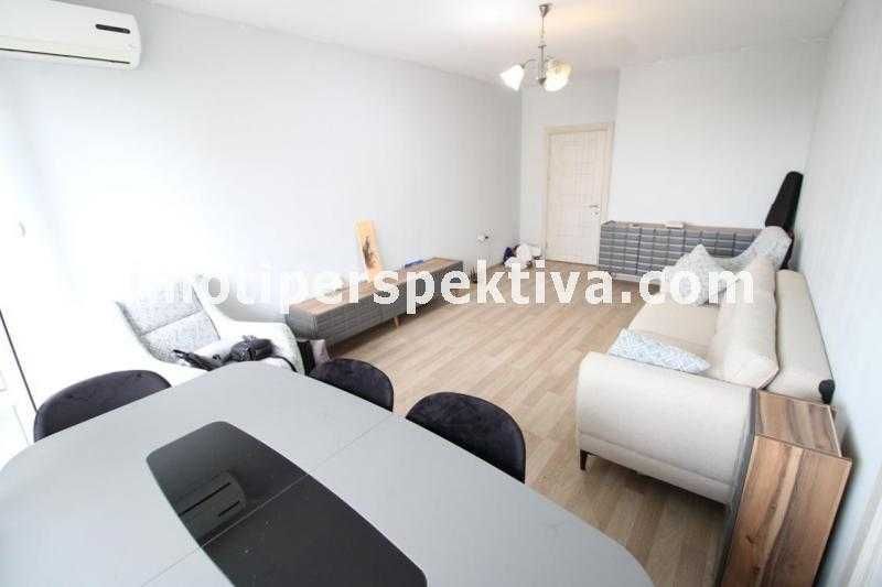 Продава се Тристаен апартамент в Пловдив, Кършияка - 88 кв.м за 1728 €/кв.м - Снимка #1