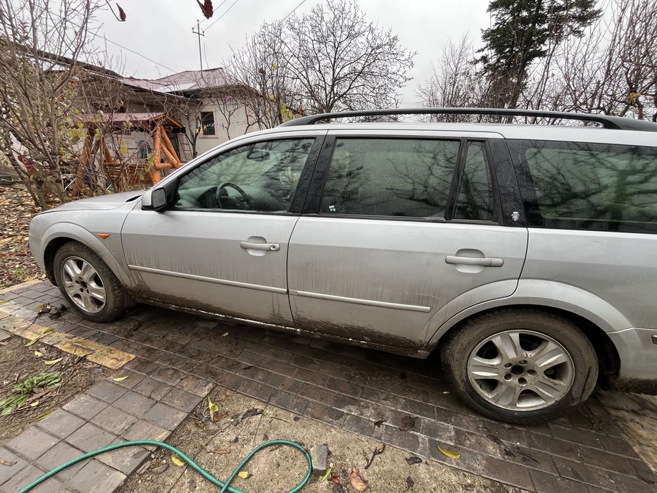 Dezmembrez Ford Mondeo