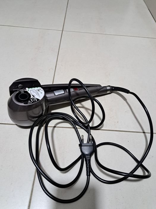 Ondulator automat Babyliss Curl Secret