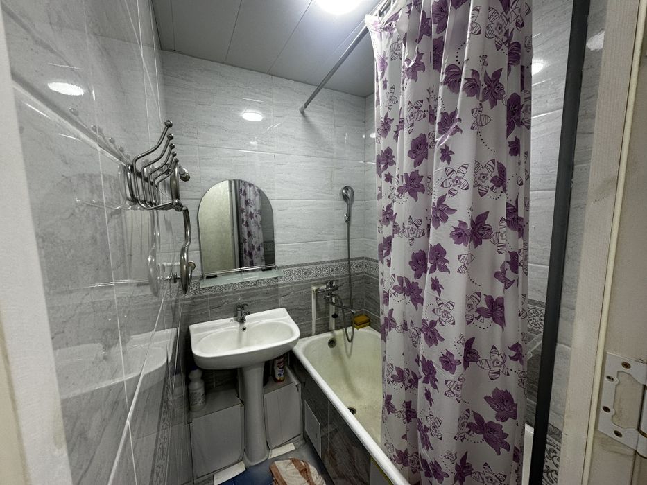 Квартира 2/3/4  9Га Фархадский перекрёсток  65000 y.e.