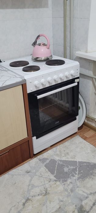 Продаётся б/у плита.