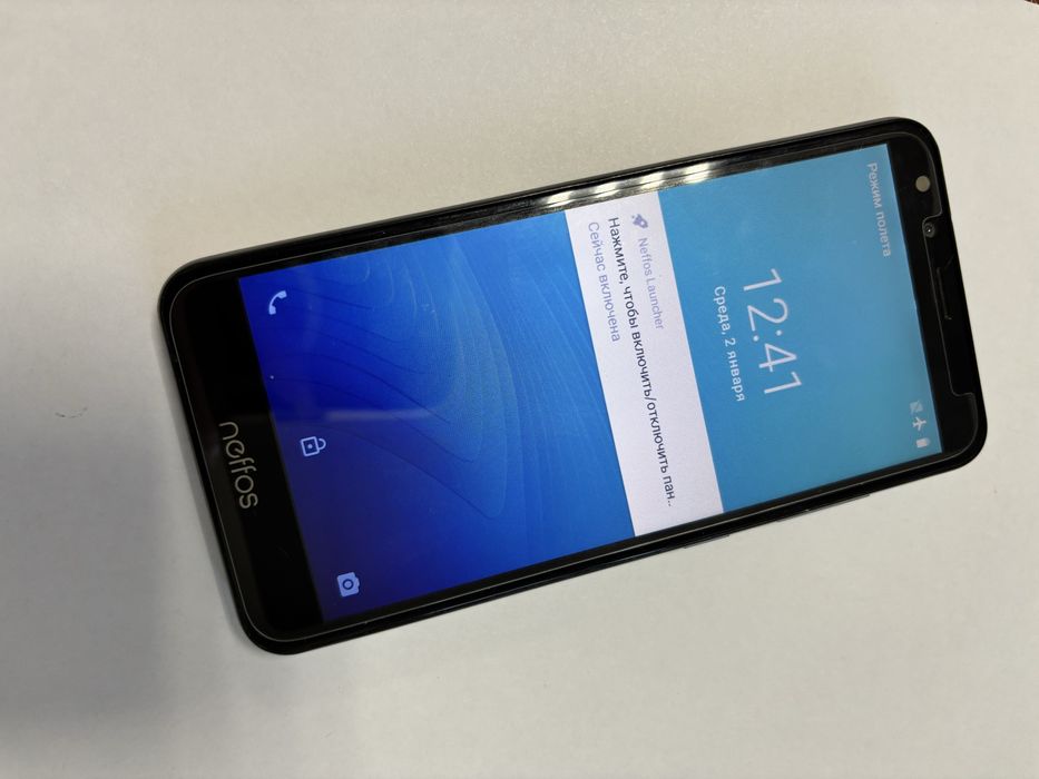 Продам телефон! В хорошем состоянии!