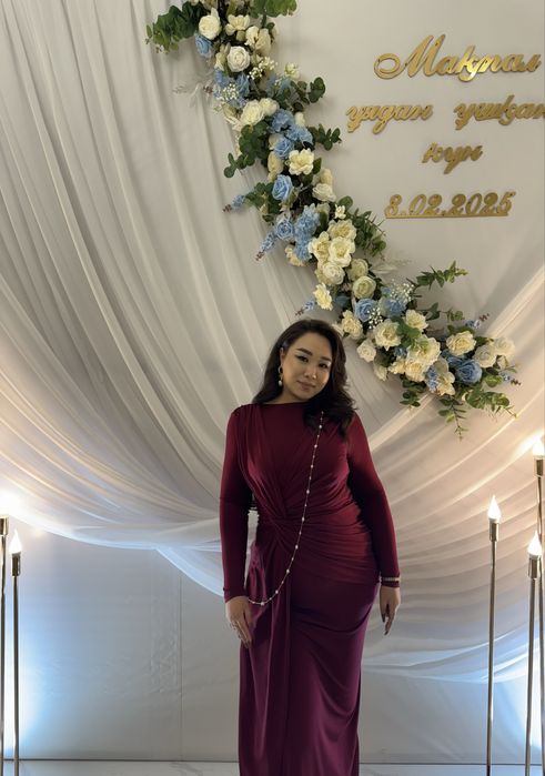 Платье на вечер, той