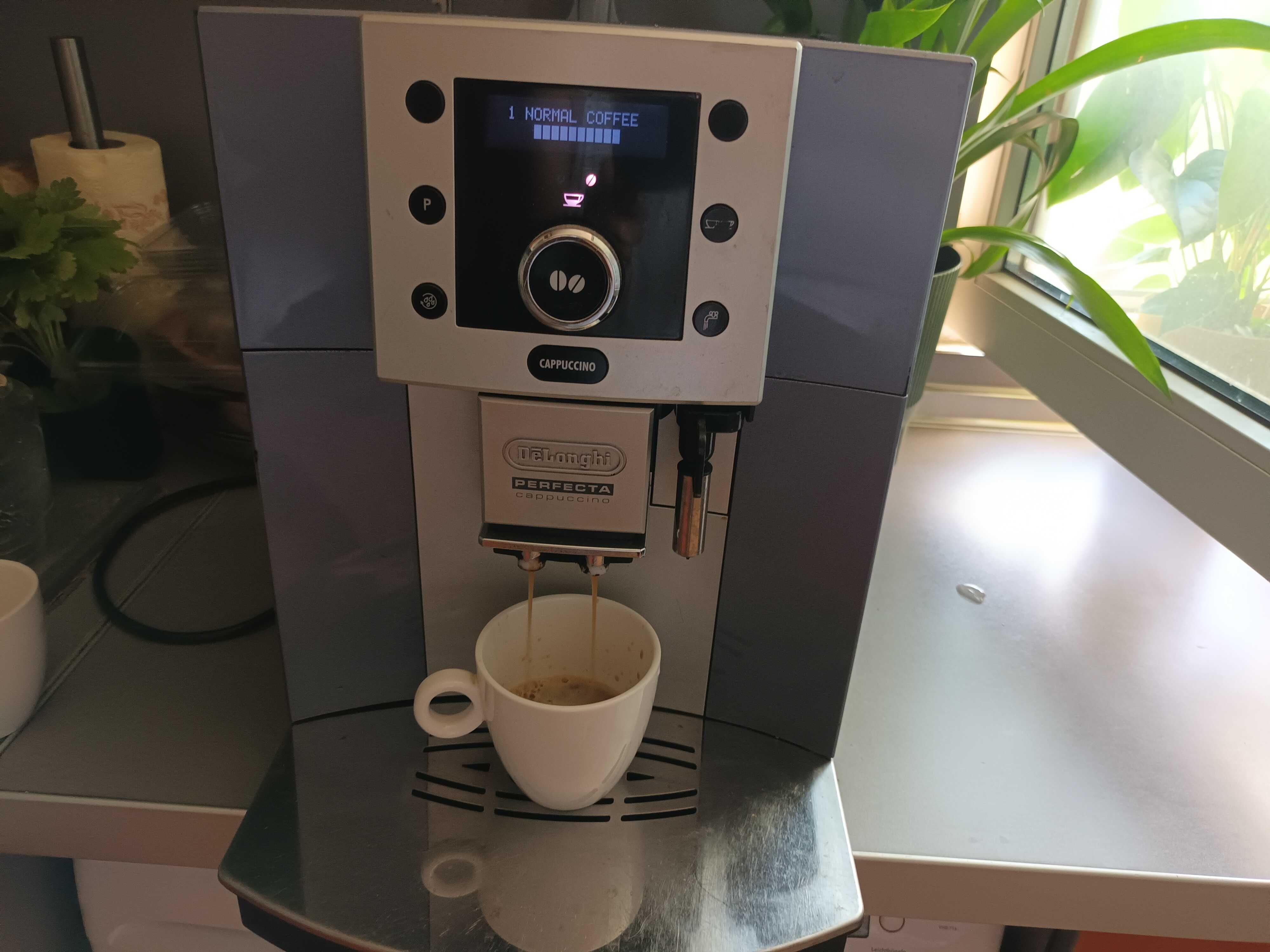 Kафемашина Delonghi Perfecta