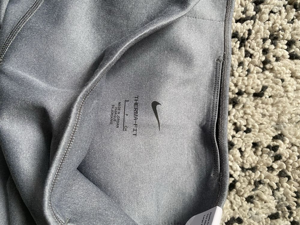 Nike клин terma-fit