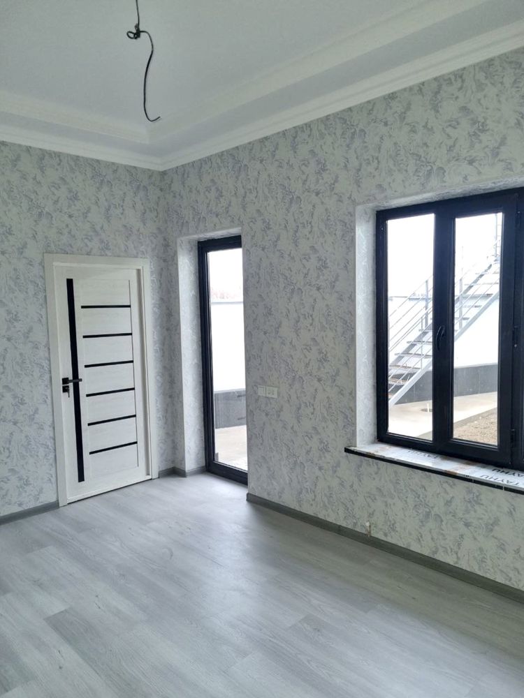 Pobeda da xovli sotiladi. 5 ta xona. Evro remont srochno