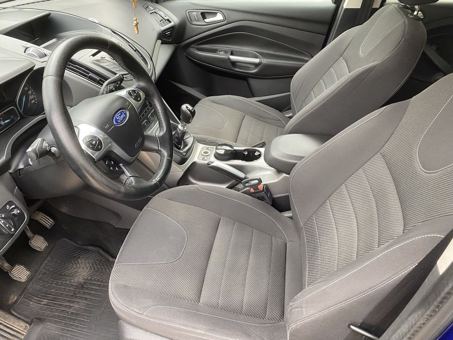 Ford Kuga/ 2.0 / 150cp / 4WD / manuala / 2015 / 165.000km