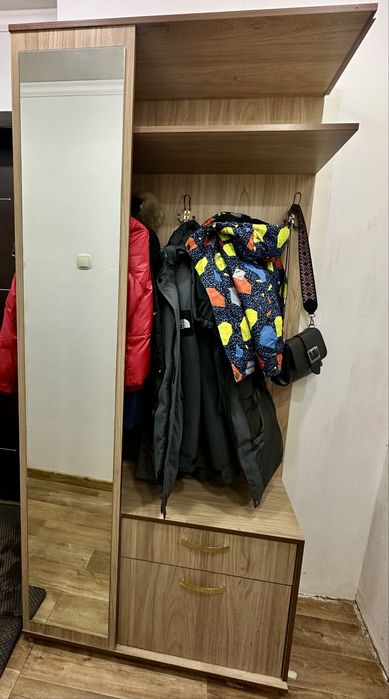 Прихожая с зеркалом б/у