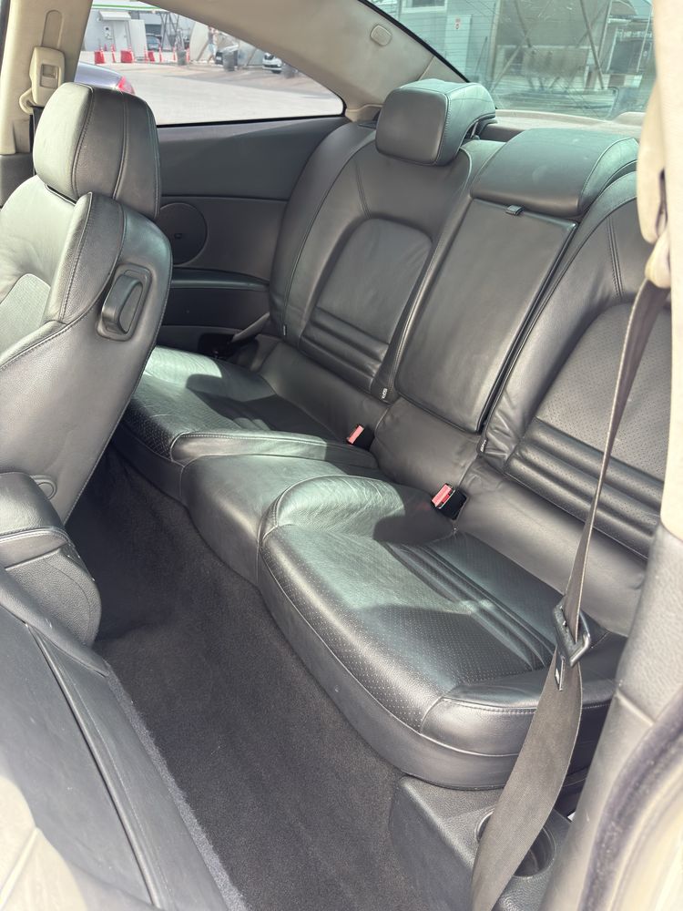 Peugeot 407 coupe  2.7hdi V6 BI-TURBO 204CP automat