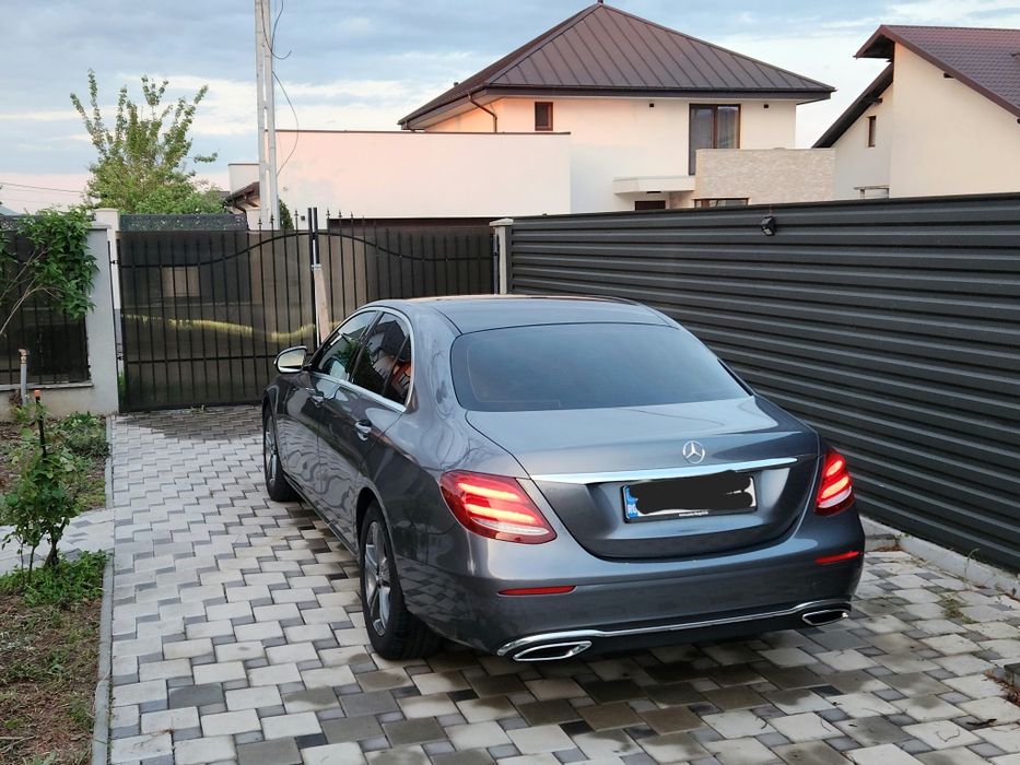 Mercedes E 220 d 2018 | 89.000 km | Piele, Navigație, Parktronic