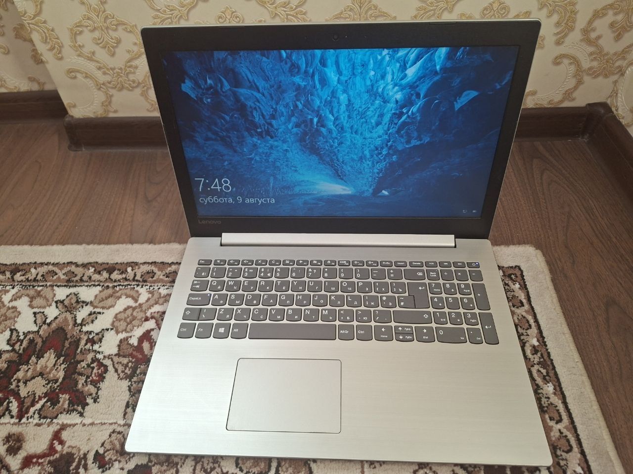 Продам ноутбук Lenovo