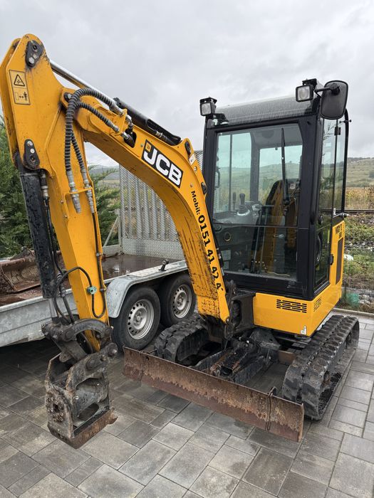 Excavator JCB 19C-1 + Remorcă 3.5 tone – Pachet complet!