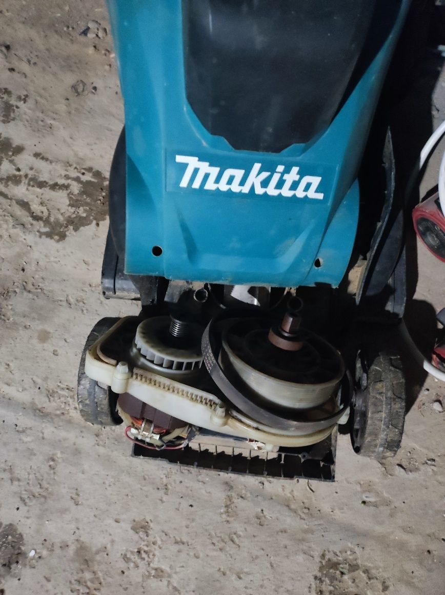 Газонокосилка Makita 3720