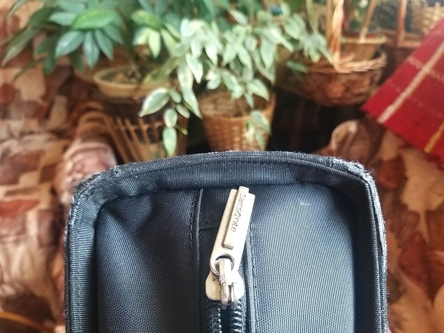 Запазена чанта за лаптоп и документи Samsonite