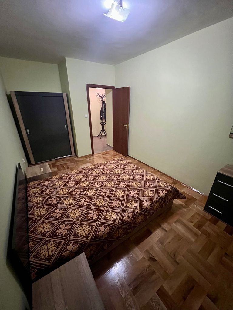 Дава се под наем Двустаен апартамент в Силистра, Център - 60 кв.м за 229.5 € - Снимка #5