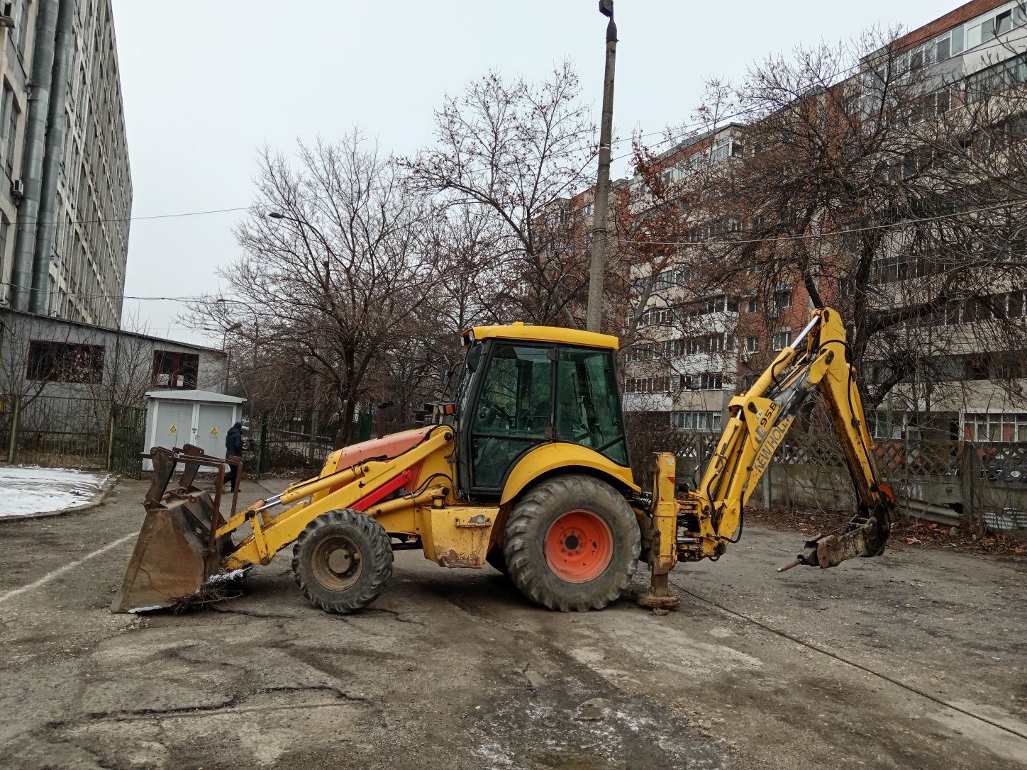 Buldo cu picon, miniexcavator