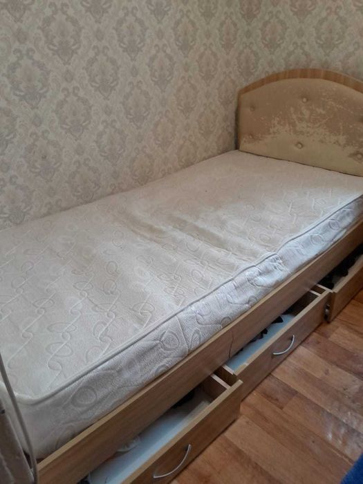 детская кровать б/у