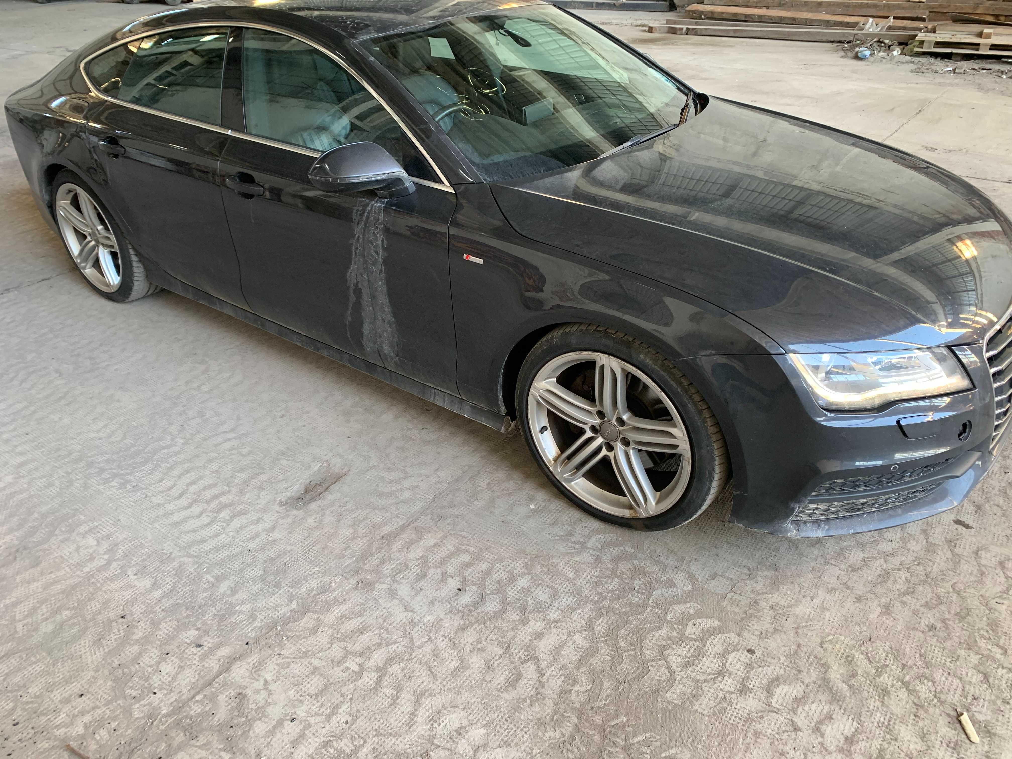 oglinda dreapta si piese audi a7 2011 din dezmembrari