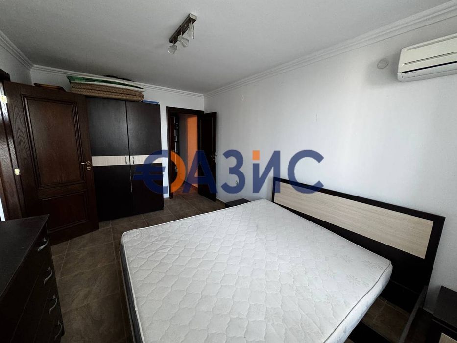 Апартамент с 3 спални на първа линия море, "Манастира 2", Свети Влас,