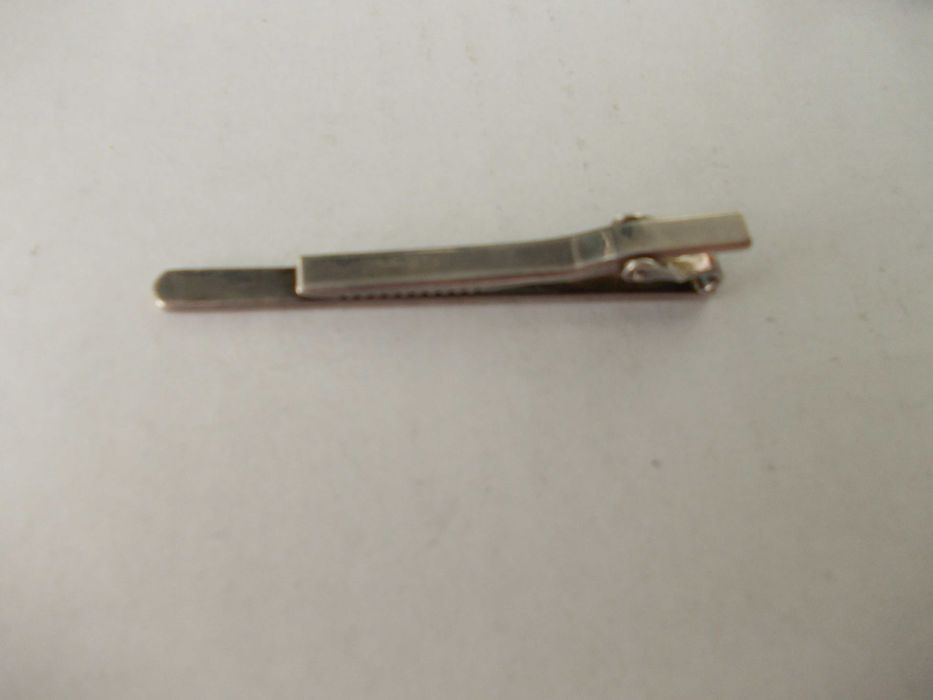 Ac de cravata vechi din argint 4