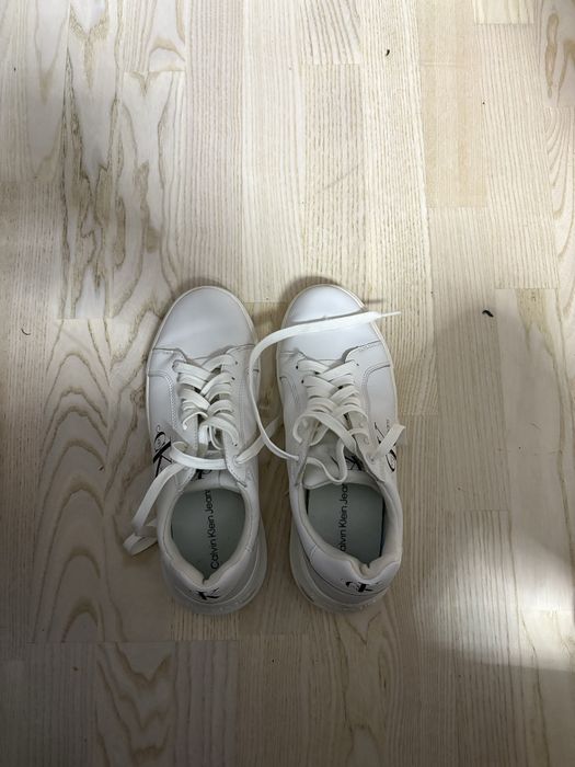 Adidasi calvin klein