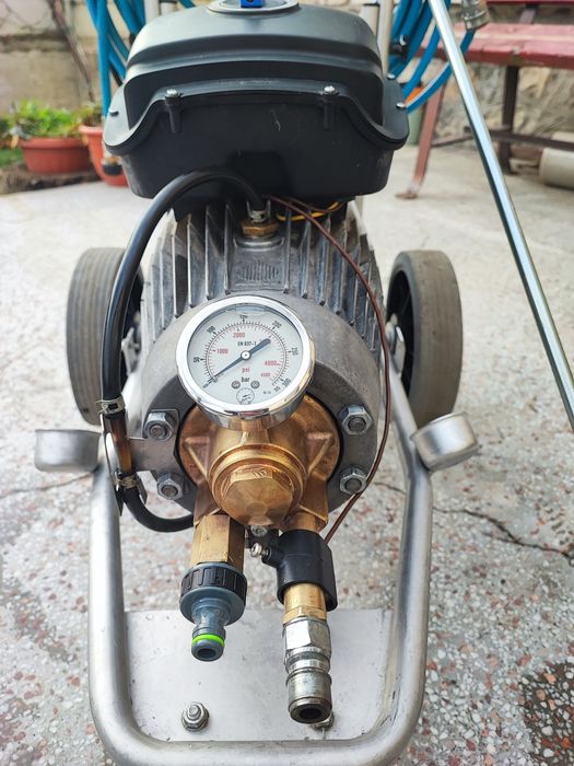 Aparat de spălat cu presiune trifazic Nilfisk Poseidon 7