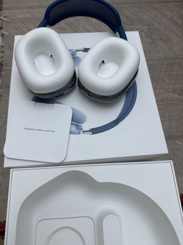 AirPods max оригинал
