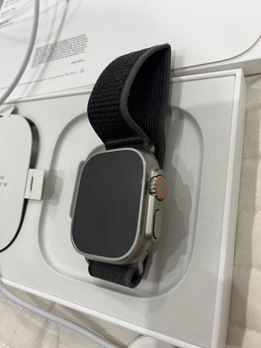 Продам часы новые Оригинал