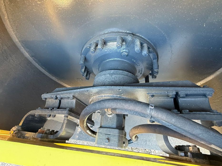 De Vanzare BOMAG BW 213 D-5