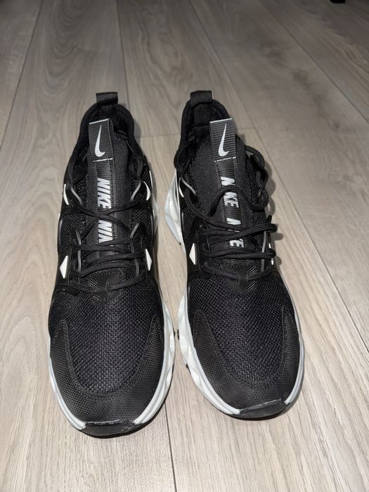 adidasi nike pentru alergat