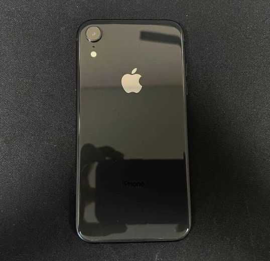 Смартфон Apple iPhone XR 128GB