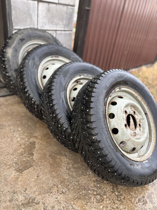 Шины зимние с дисками R16