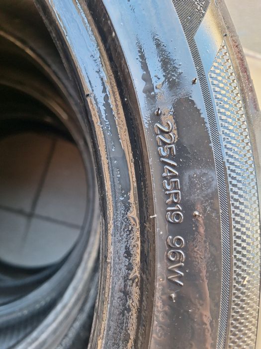 Cauciucuri HANKOOK 225 45 r19