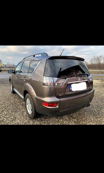 Mitsubishi outlander