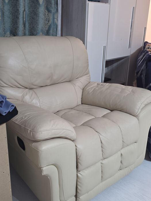 Fotoliu rotativ cu reclainer