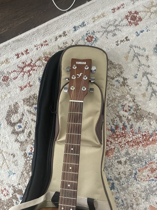 Китара yamaha c калъф