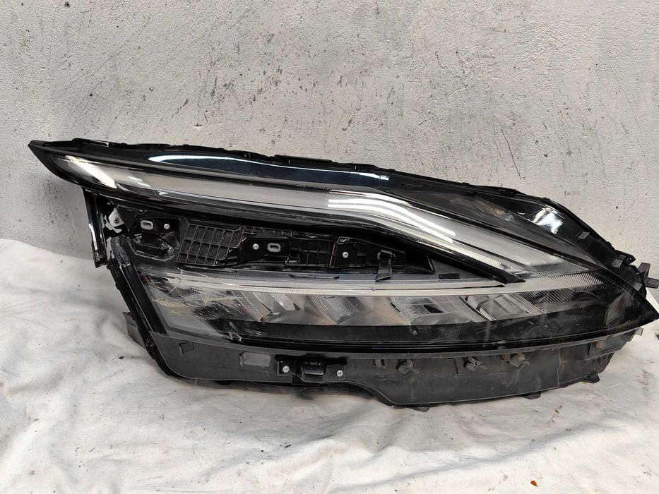 Оригинален фар Нисан  Nissan Qashqai Full Led