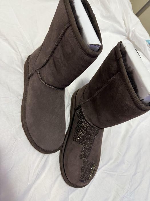 Ugg maro calduroase