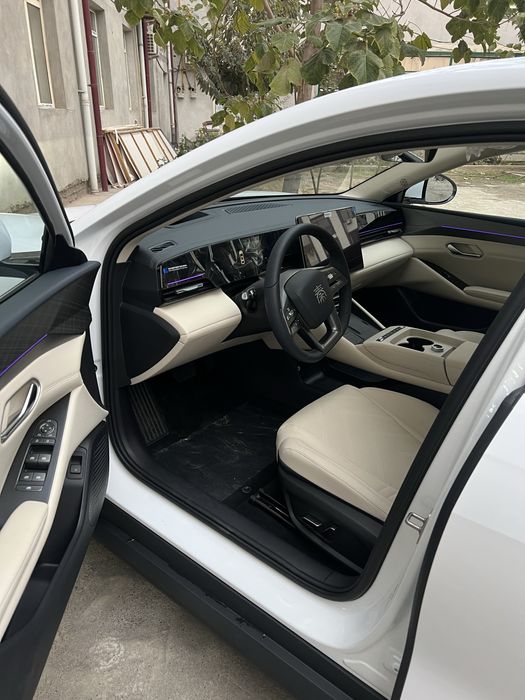 BYD QIN L 2025/2026 Restayling avtasalondan