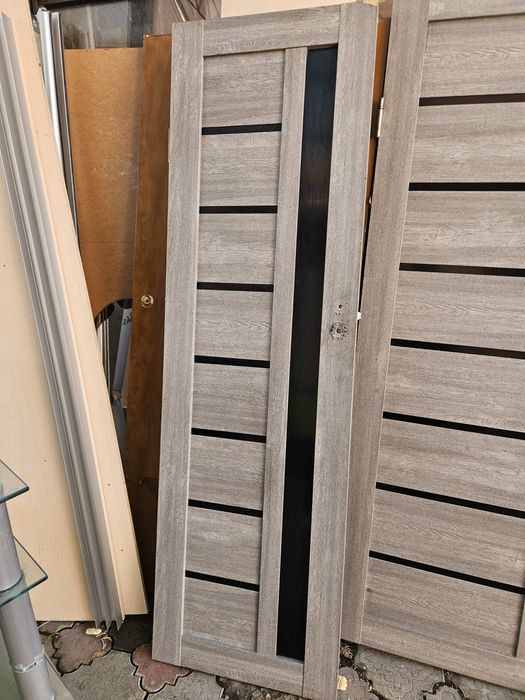 Дверь деревянные