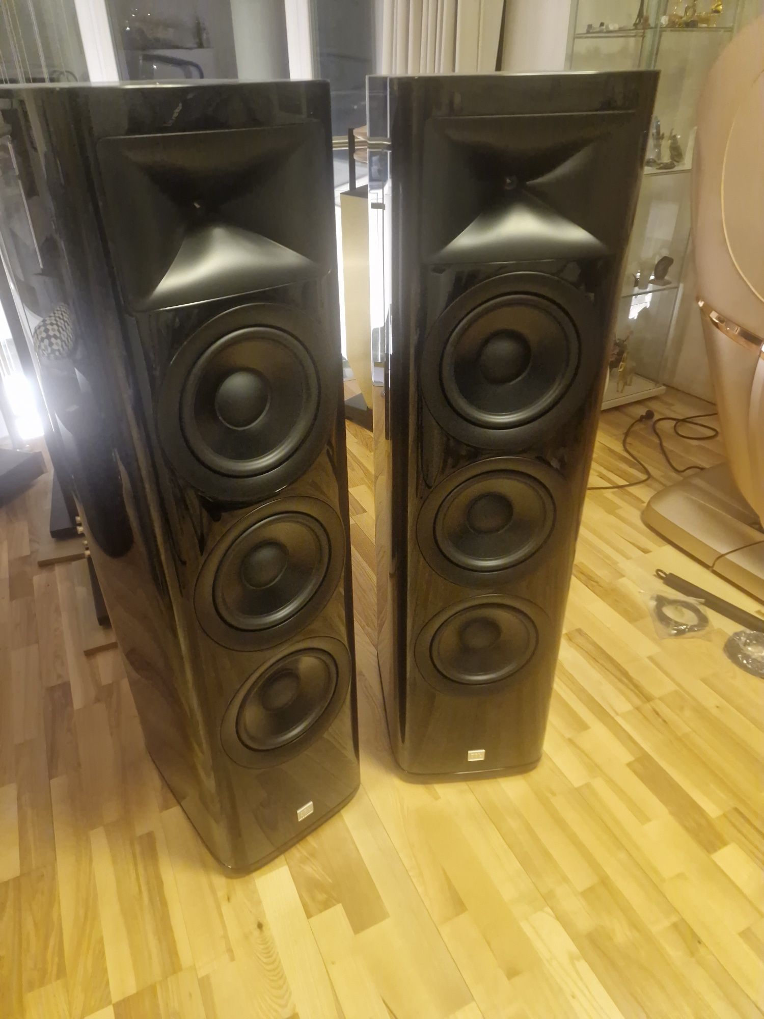 Колони JBL HDI 3800
